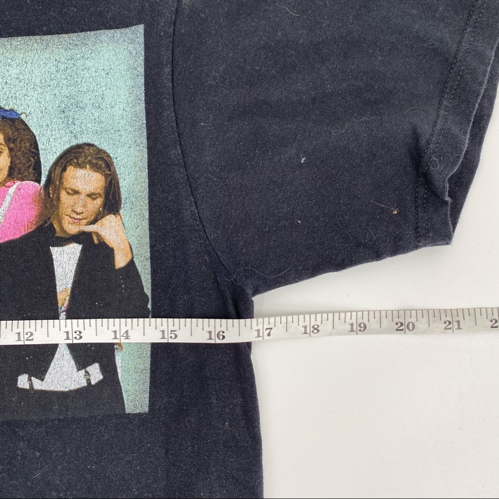 Urban Outfitters Clueless Movie Cast Cher T Shirt BLACK Women's Size Small - Picture 6 of 8